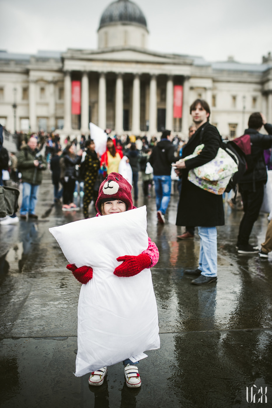International Pillow Fight Day In London 2015 Street Photography Pagalviu Musis 04
